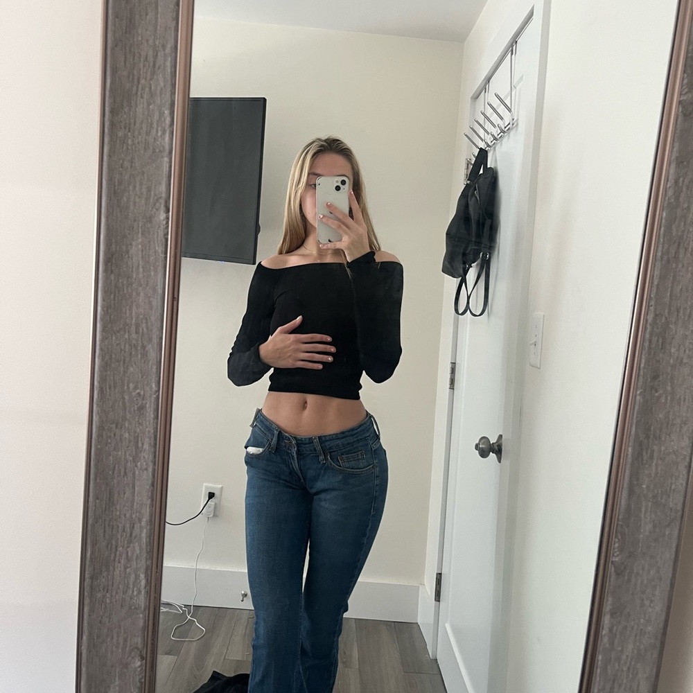Vintage lowwww rise levi jeans